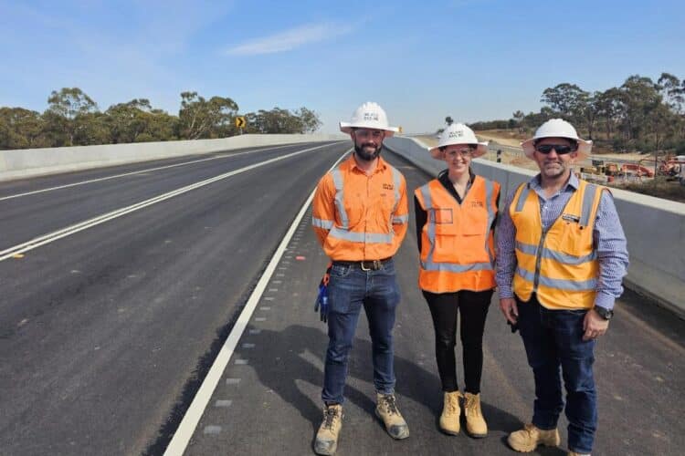 The Seymour-Avenel Road bridge is the third Beveridge to Albury (B2A) Tranche 1 project to be completed with construction partner McConnell Dowell. Image: Inland Rail