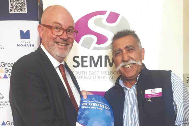 SEMMA hosted Senator Tim Ayres at a recent industry roundtable with SEMMA President Peter Angelico. Image: SEMMA