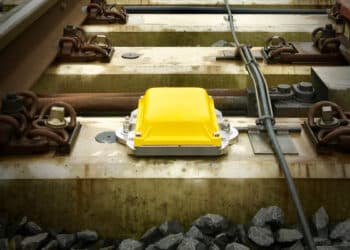 The KONUX Switch enables early failure detection, precise diagnostics, and data-driven planning. Image: Salix