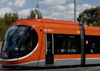 Fourteen existing light rail vehicles have been retrofitted with onboard energy storage systems to enable wire-free travel. Image: ACT Government